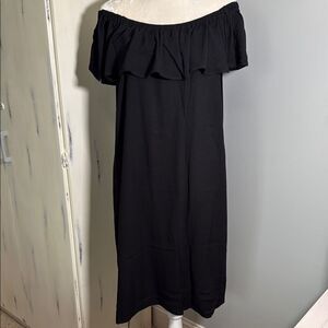 Sandra Darren Gauzy Black Off or On Shoulder Dress. Dressy or Casual